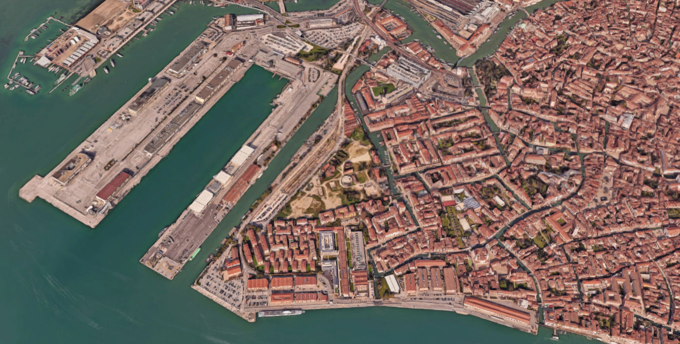 Foto aerea del quartiere di Santa Marta a Venezia.